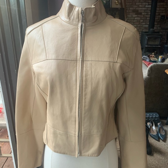 Andrew Marc Leather Jacket - Picture 2 of 6